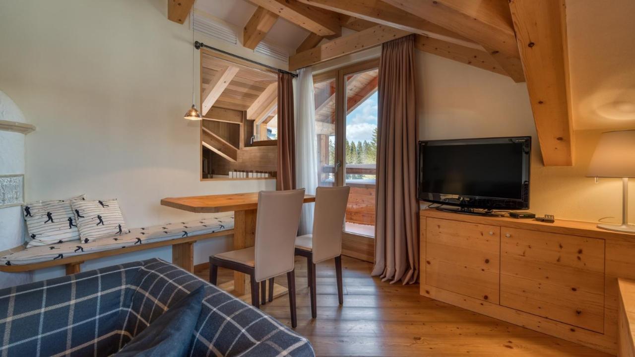 Maribel Hotel Madonna di Campiglio Exterior photo