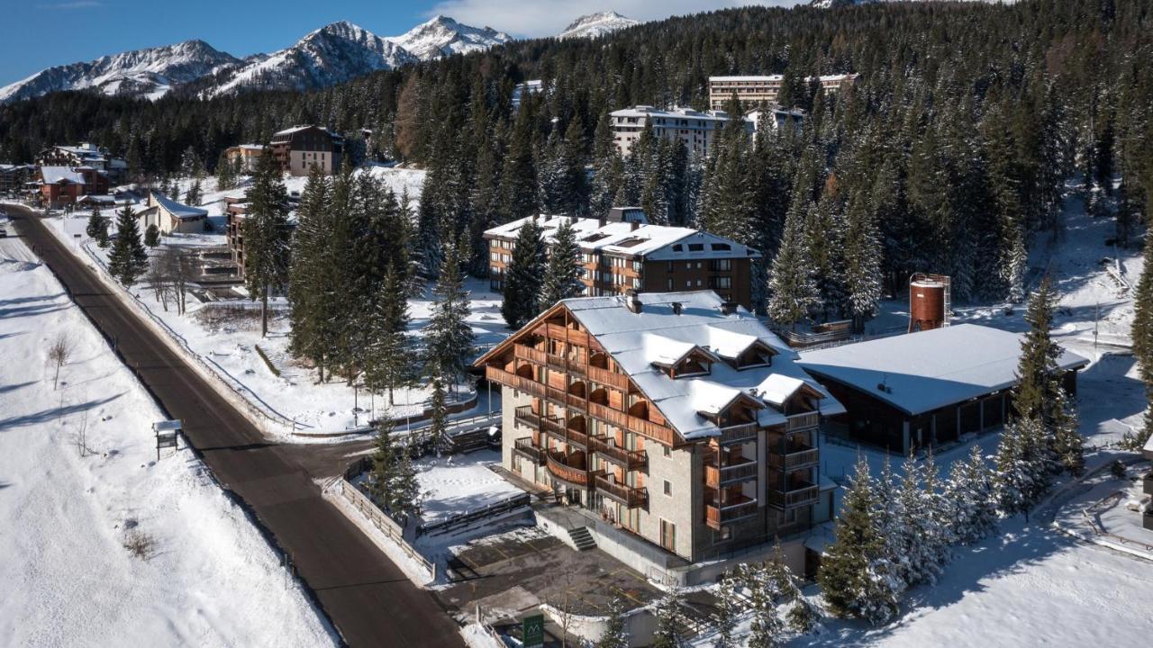 Maribel Hotel Madonna di Campiglio Exterior photo