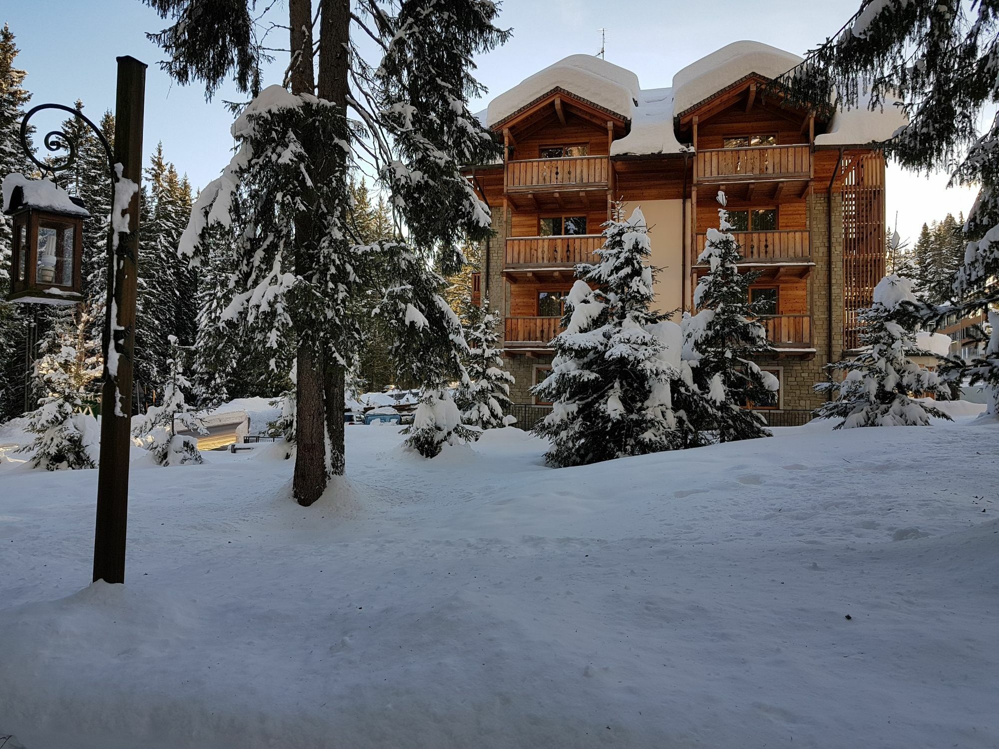 Maribel Hotel Madonna di Campiglio Exterior photo